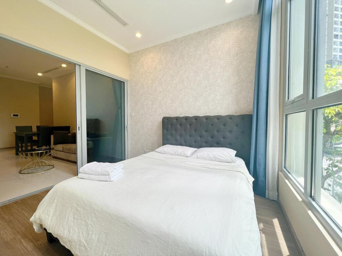 Vinhomes Landmark 81 - Luxstay Condotel Хошимин Экстерьер фото